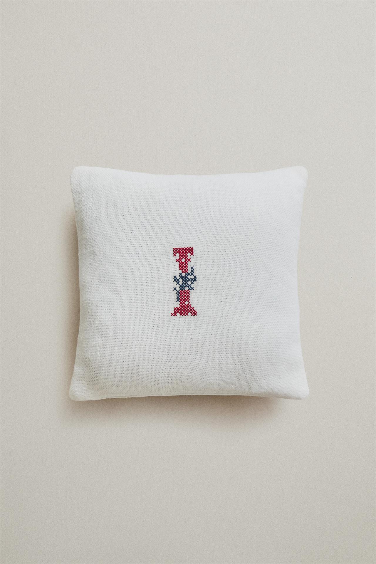 LETTER “I” EMBROIDERED LINEN CUSHION — Ecru