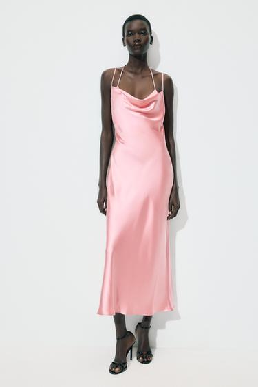 VESTIDO SATINADO ESCOTE FLUIDO - Rosado oscuro de Zara