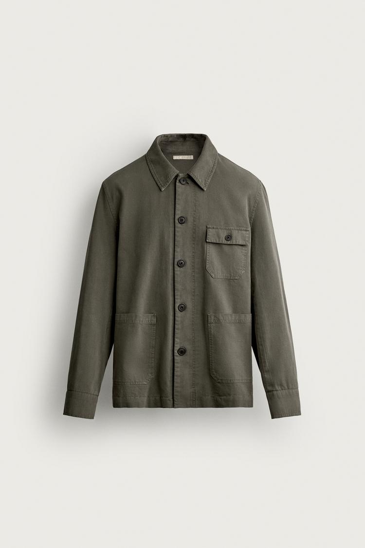 Sobrecamisa regular fit bolsillos