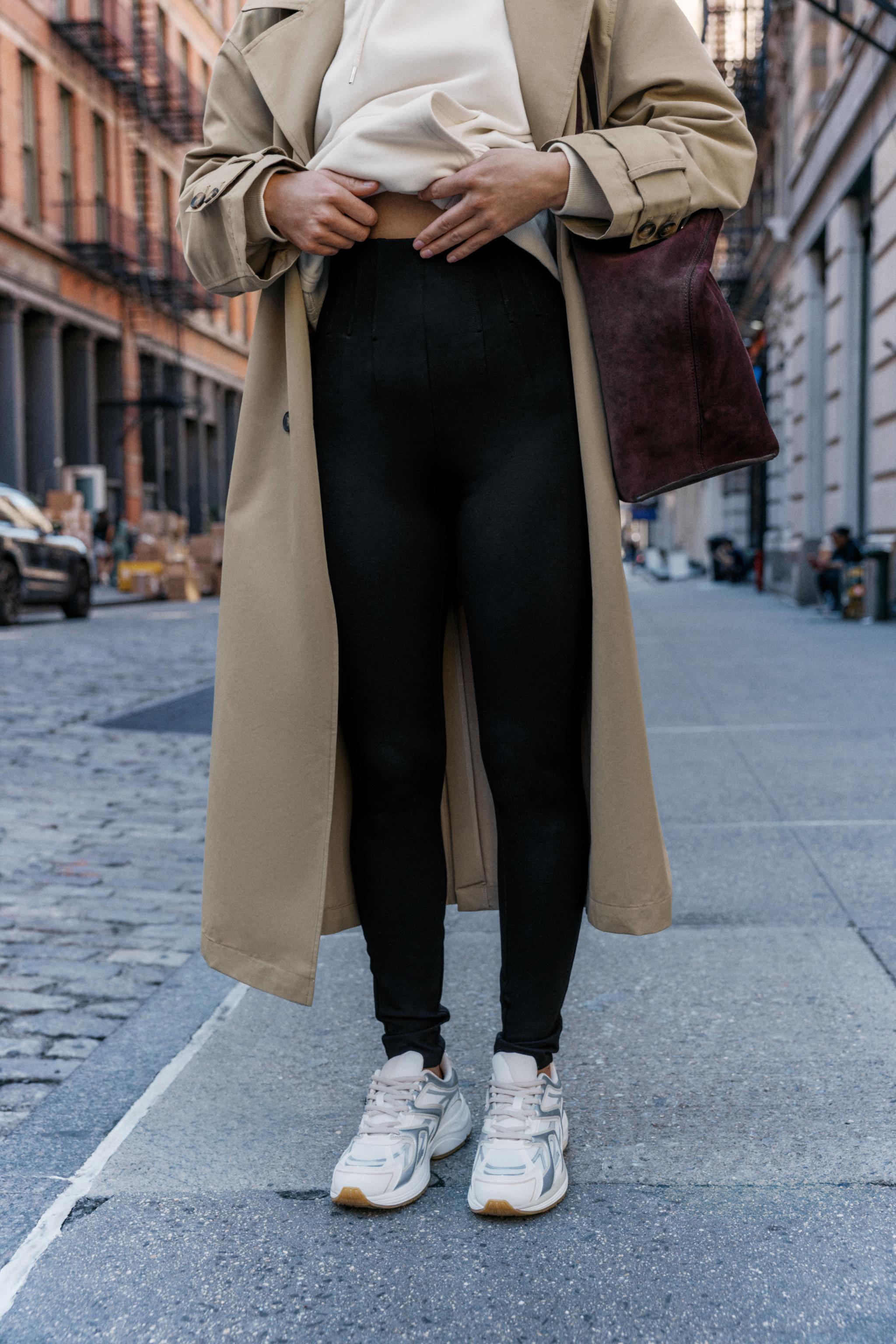 BODY SHAPING LEGGINGS Dark brown ZARA United Kingdom