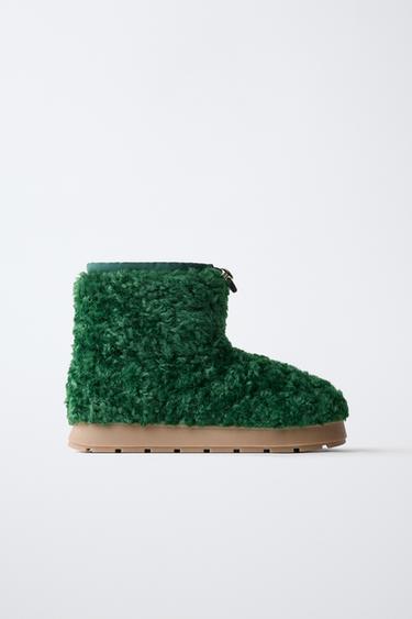 FAUX SHEARLING ANKLE BOOTS - Green by Zara