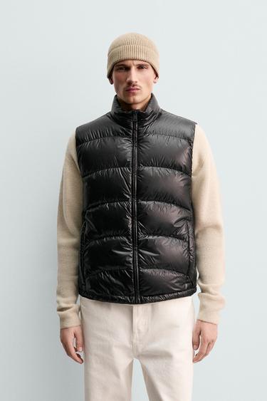 80% DOWN - 20% FEATHER PUFFER GILET - Black by Zara