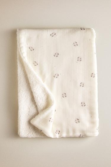 BUNNY BABY BATH TOWEL - Cream by Zara