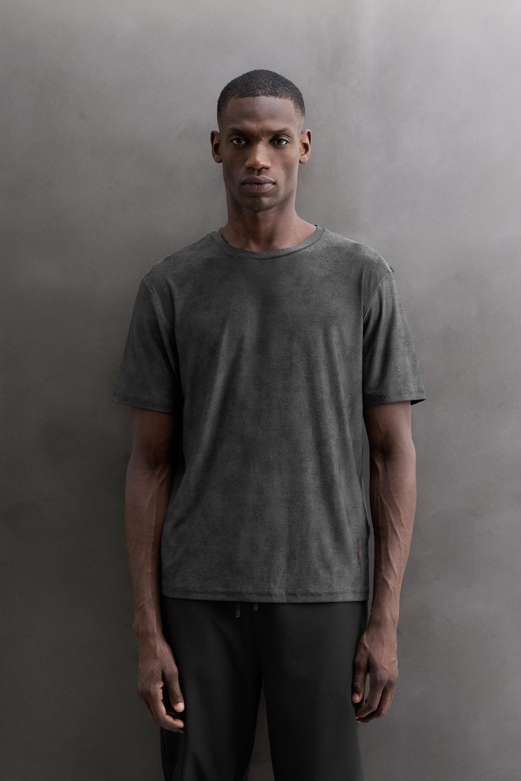 Zara KONTRAST TEKNİK JAKARLI KUMAŞ T-SHIRT görsel 8