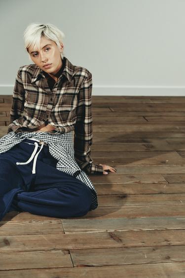 CHEMISE AJUSTÉE À CARREAUX - Kaki de Zara - Image 3