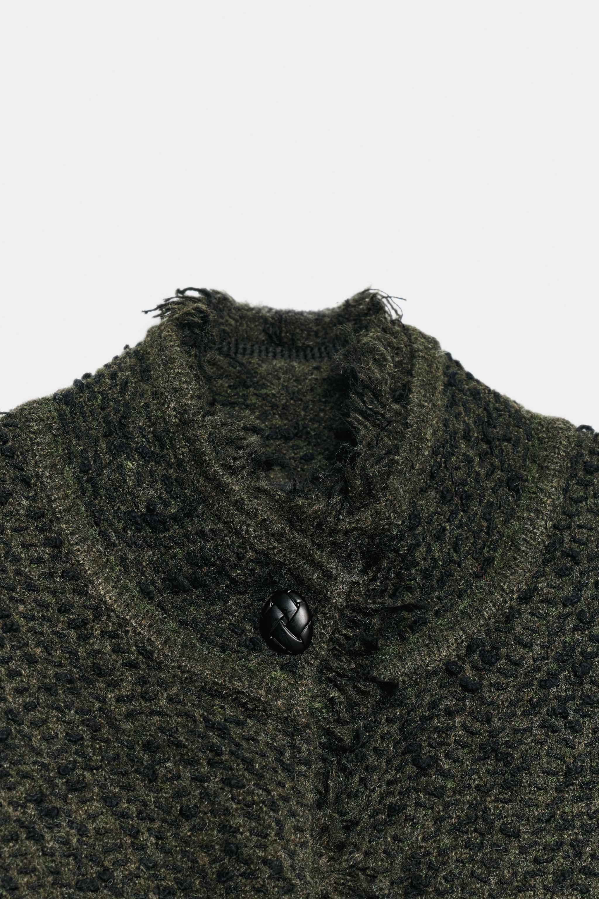 STRUCTURED FRAYED CARDIGAN