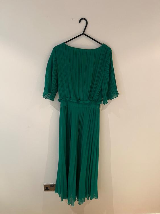pleated green dress zara MIDI SECOND HAND Maxi dress