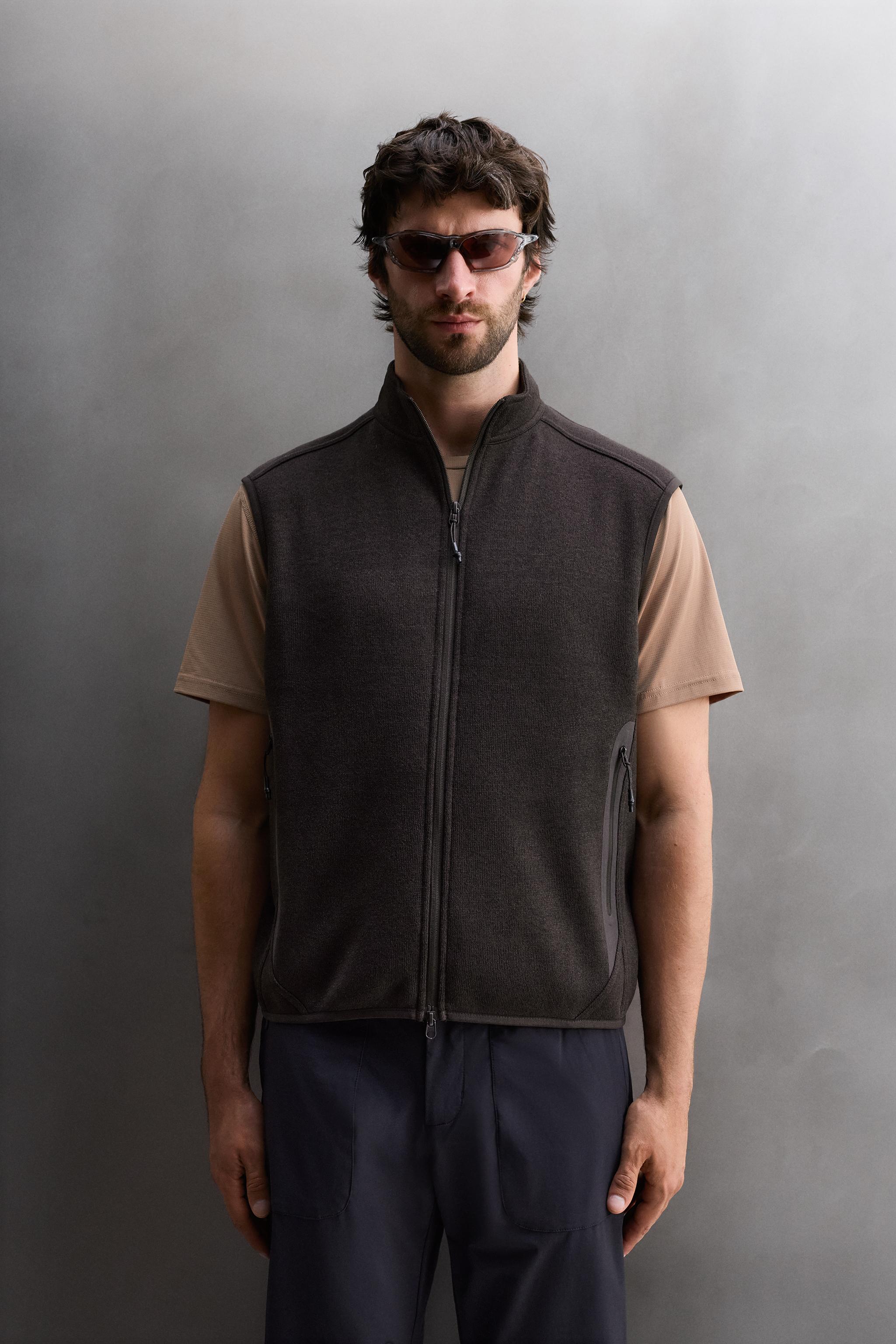 COMBINATION FLEECE KNIT VEST