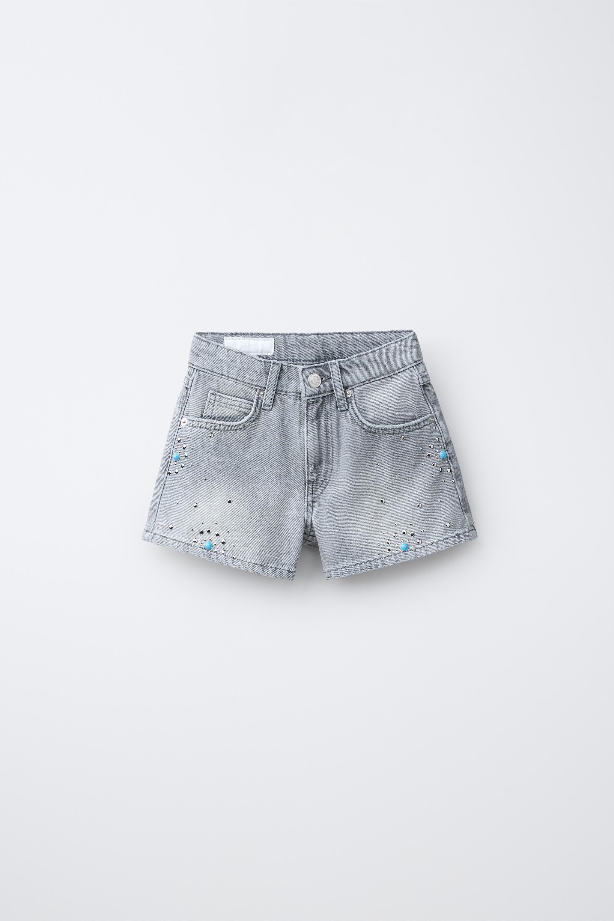 SHORT À CLOUS