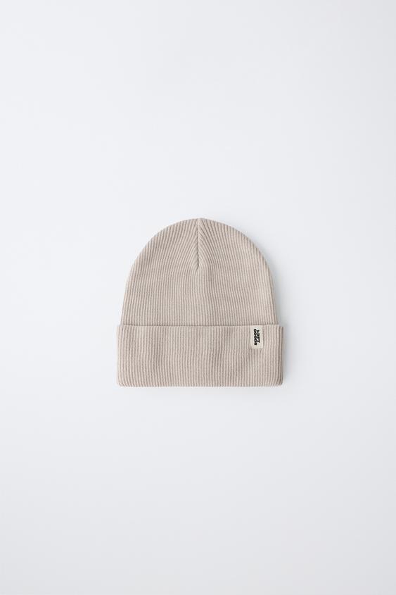 RIBBED KNIT BEANIE WITH LABEL - Ice by Zara - Image 0