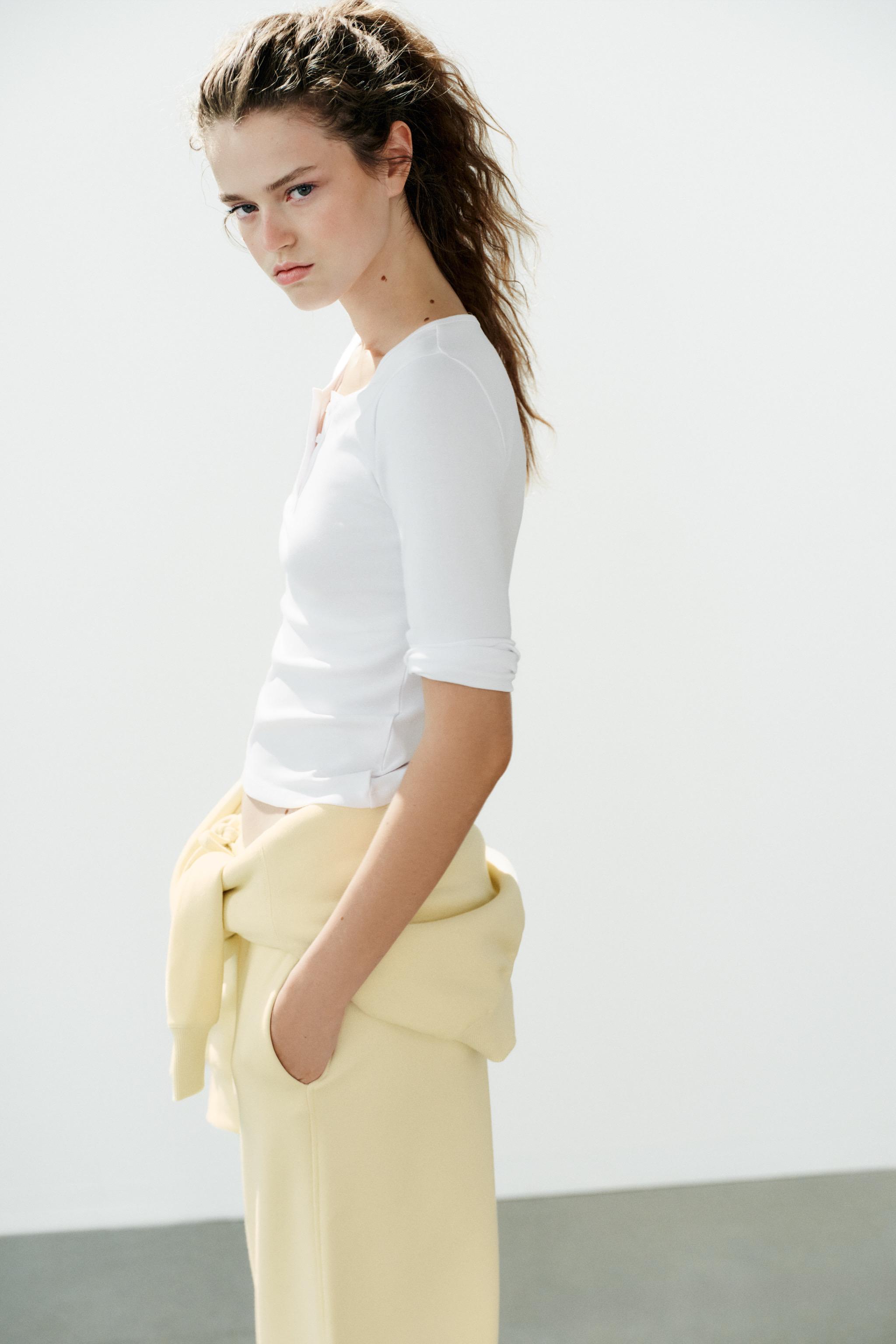 Zara DÜĞMELİ YAKA T-SHIRT görsel 4