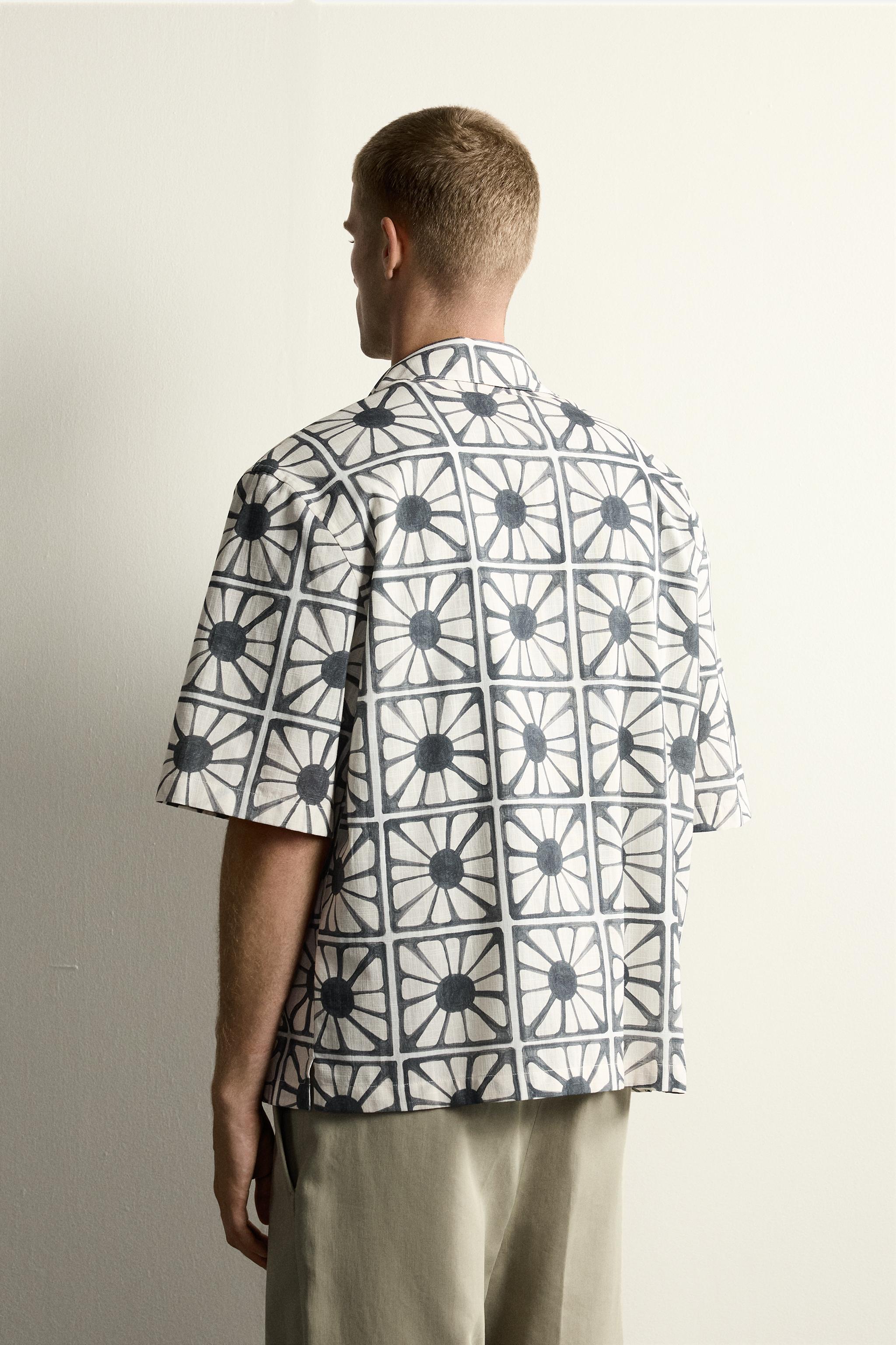 MOSAIC PRINT RELAXED FIT SHIRT