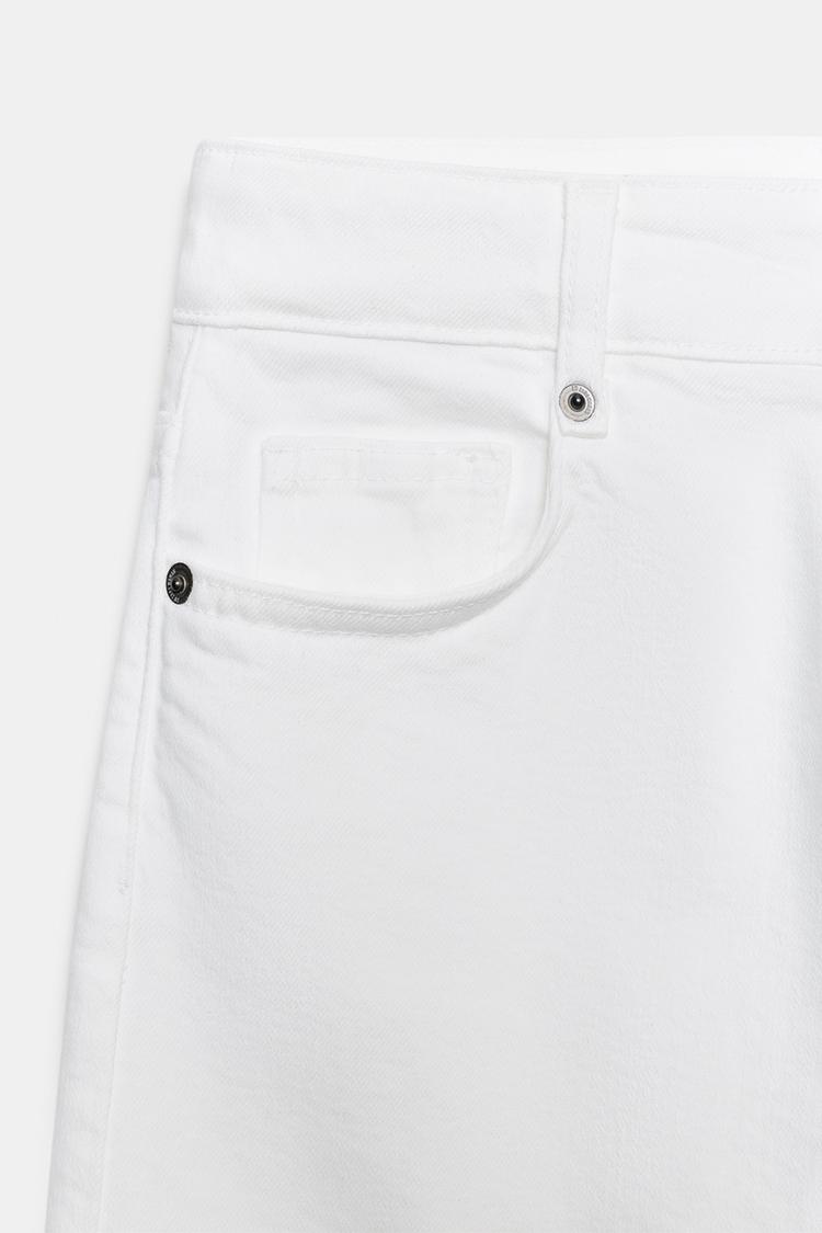 JEANS DE CINTURA ALTA Y PIERNA ANCHA 8