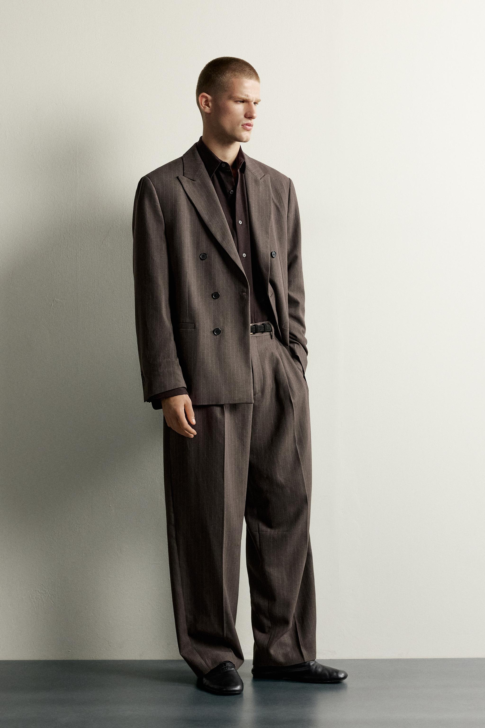 PINSTRIPE PLEATED SUIT PANTS