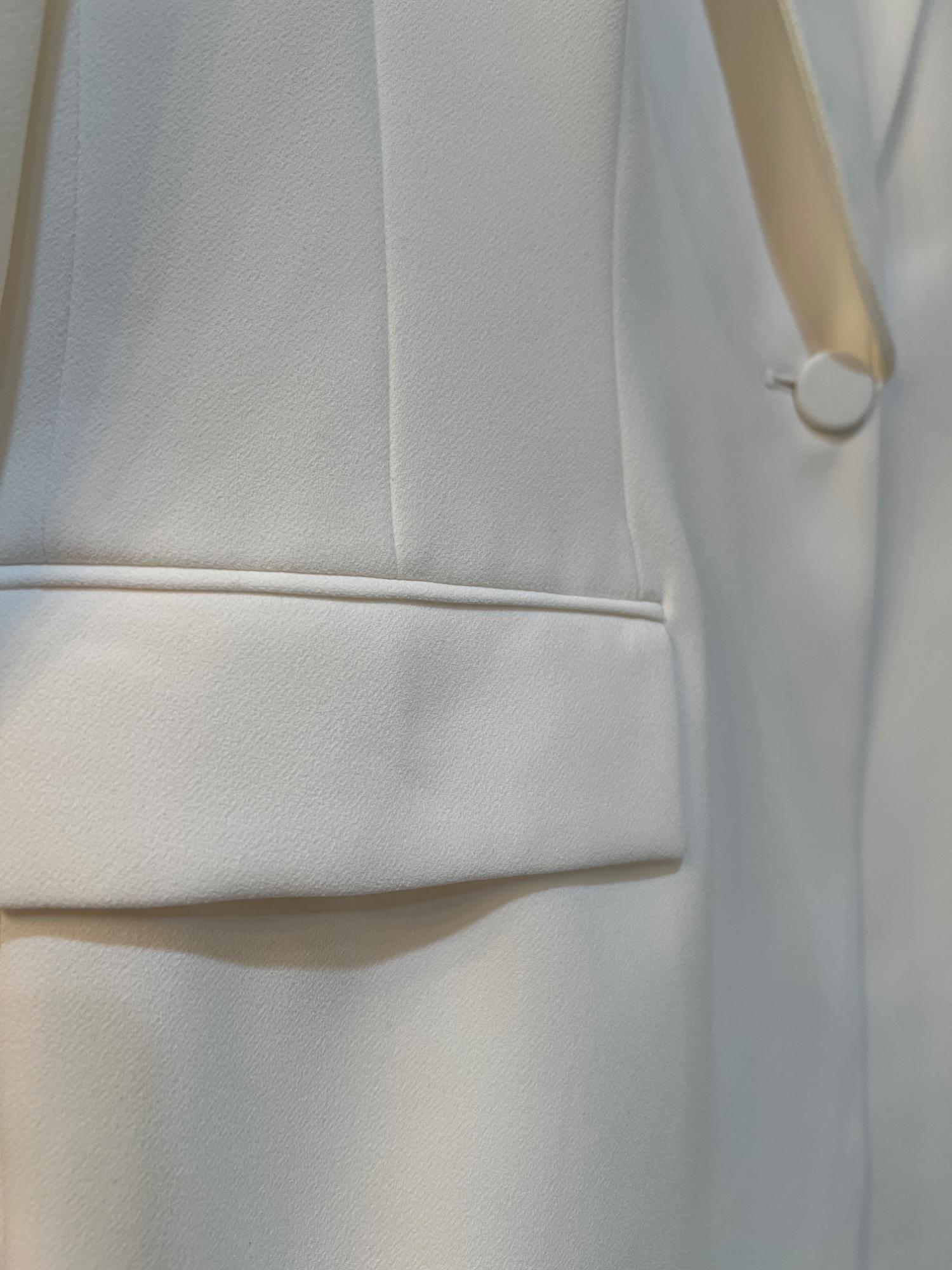 BLAZER WITH TUXEDO COLLAR