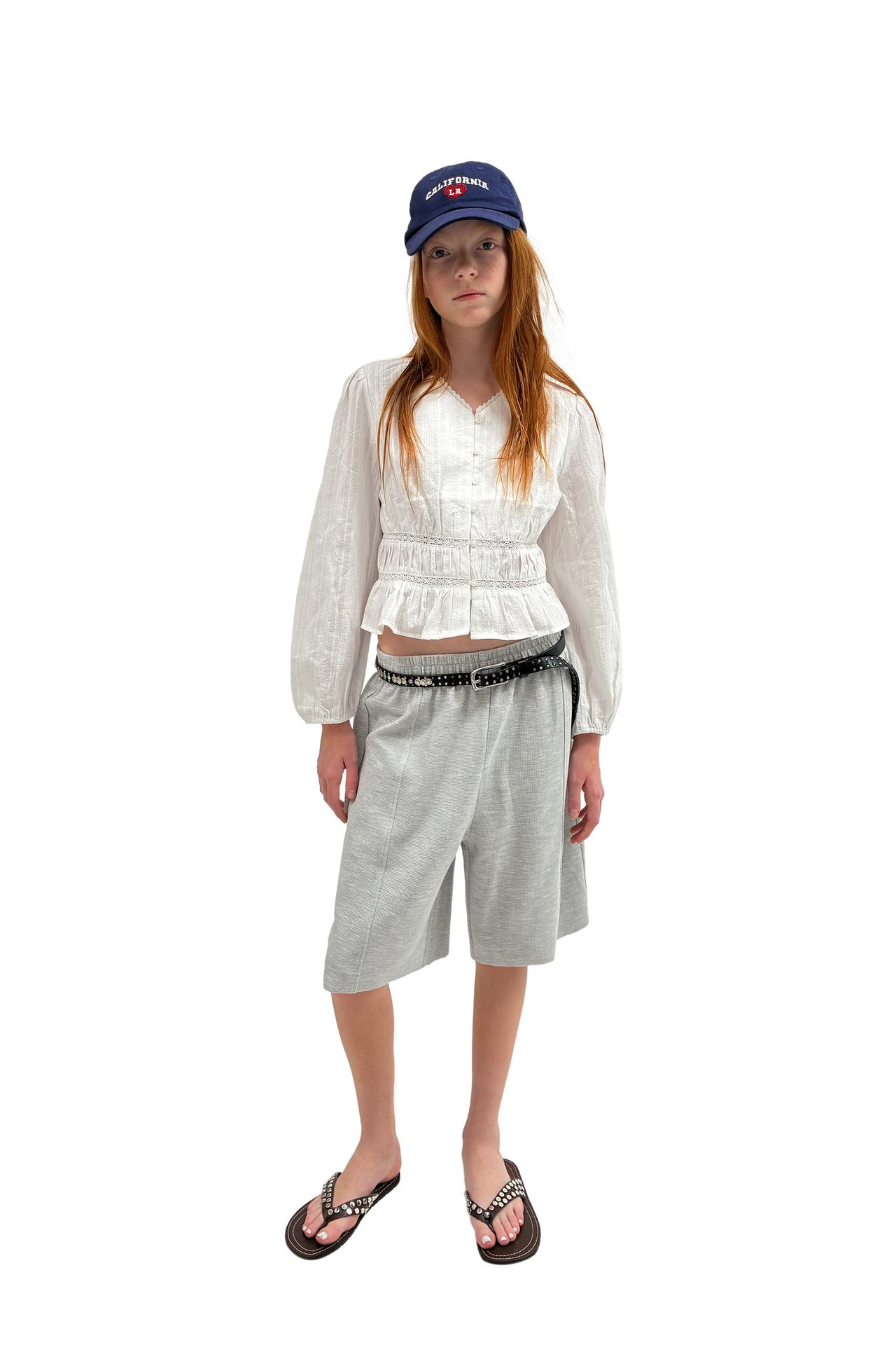 ELASTICIZED ROMANTIC SHIRT — Oyster-white