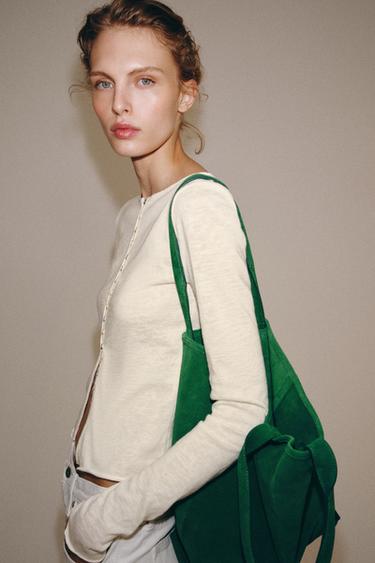 T-SHIRT RUSTIQUE BOUTONS - Écru de Zara - Image 5