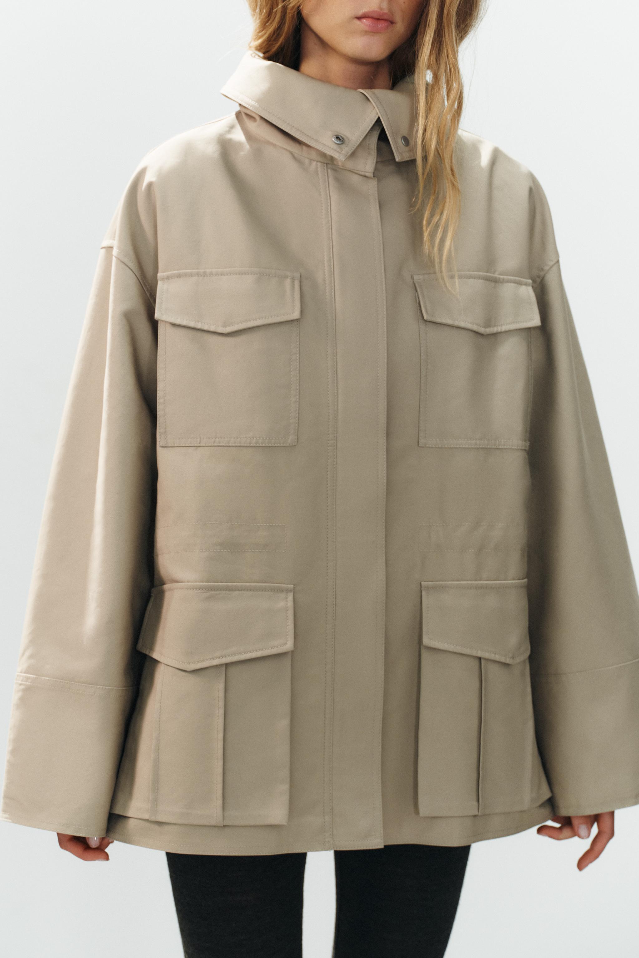 HIGH-NECK POCKET JACKET