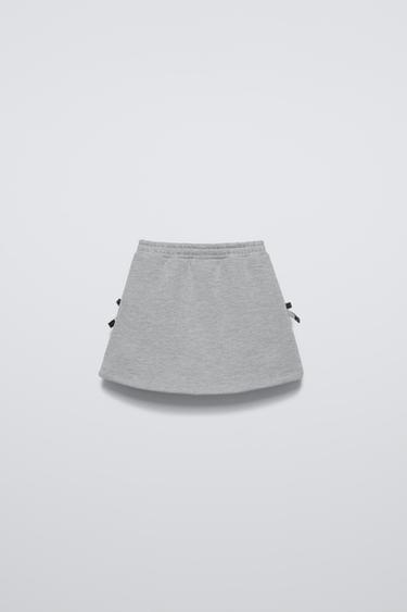 JUPE EN MOLLETON AVEC LACETS - Gris chiné de Zara - Image 1