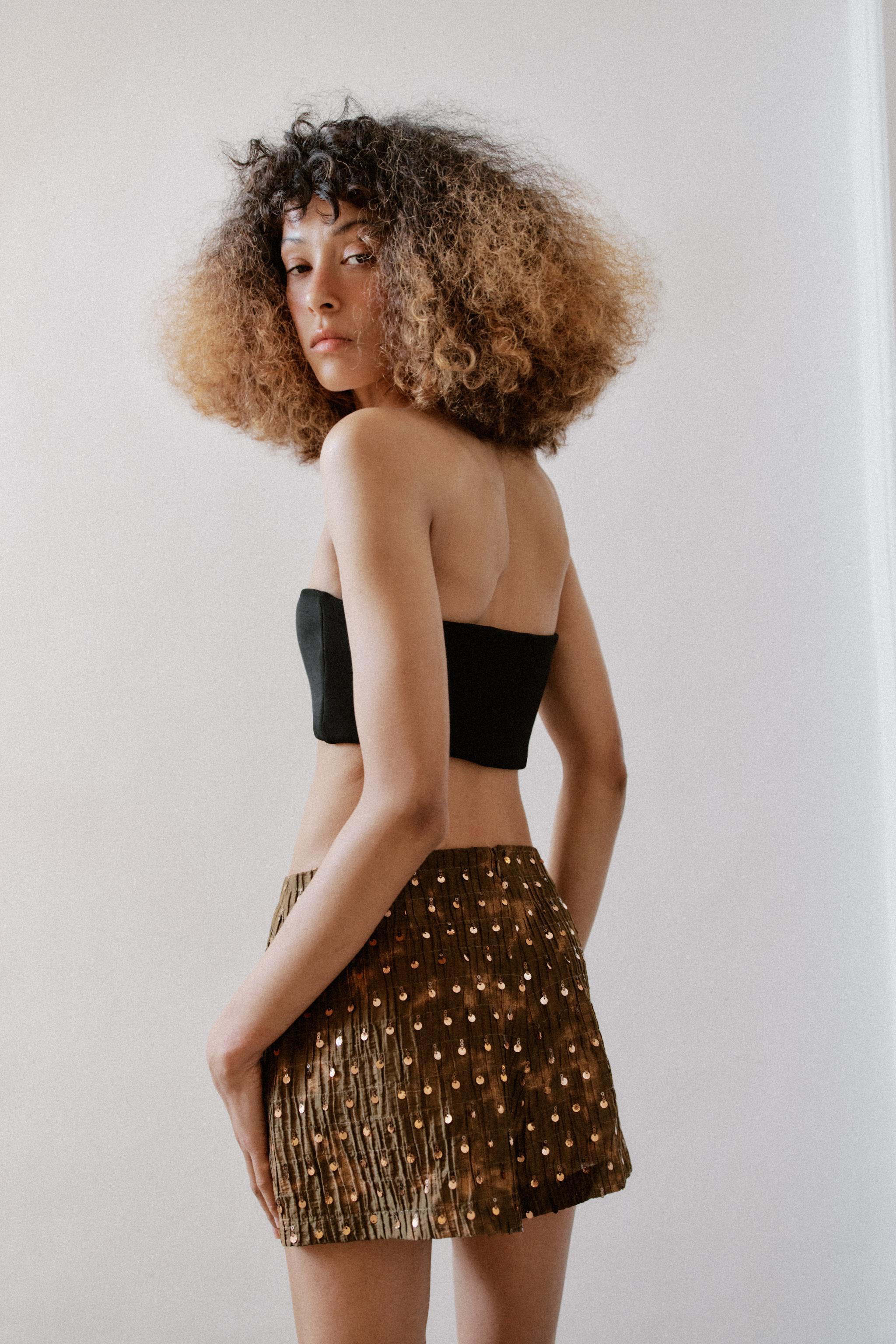 JUPE-PANTALON CROISÉE À PAILLETTES
