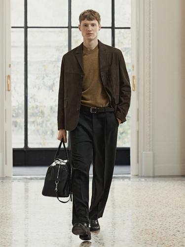 Imagen de producto - Crudo / Negro de Zara - Imagen 0