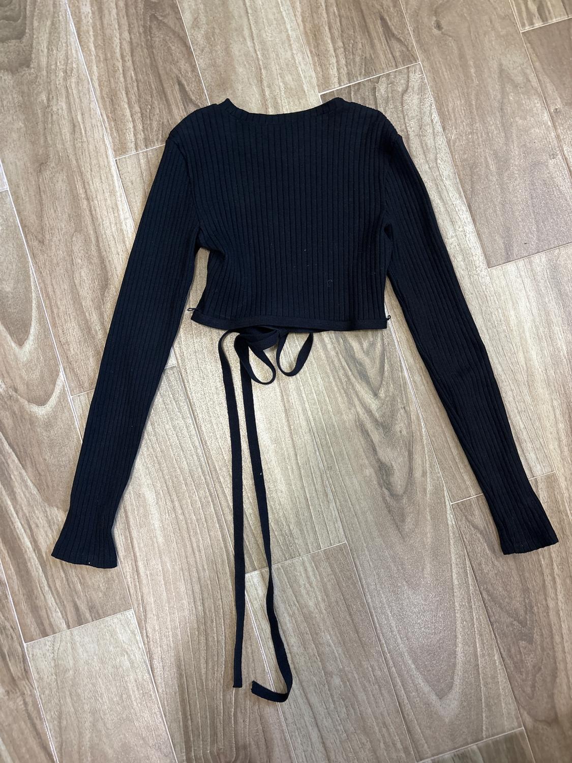 CROPPED TIED TOP - Image 2