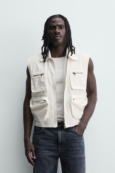 וסט RELAXED FIT עם כיסים - אוף ווייט של Zara