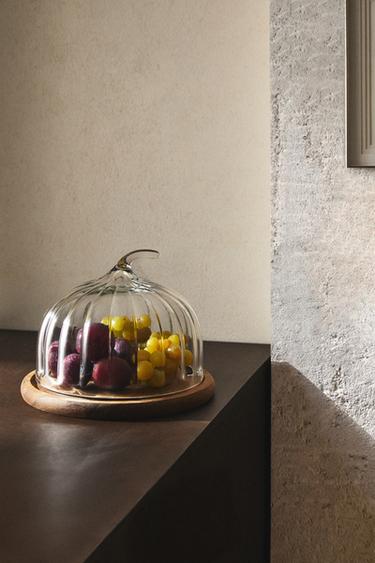 WOODEN PUMPKIN CAKE STAND - Light beige by Zara