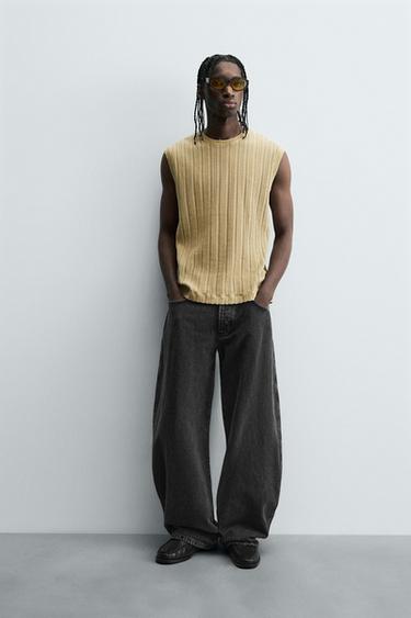 CAMISETA TANK ESTRUCTURA - Ocre de Zara - Imagen 0