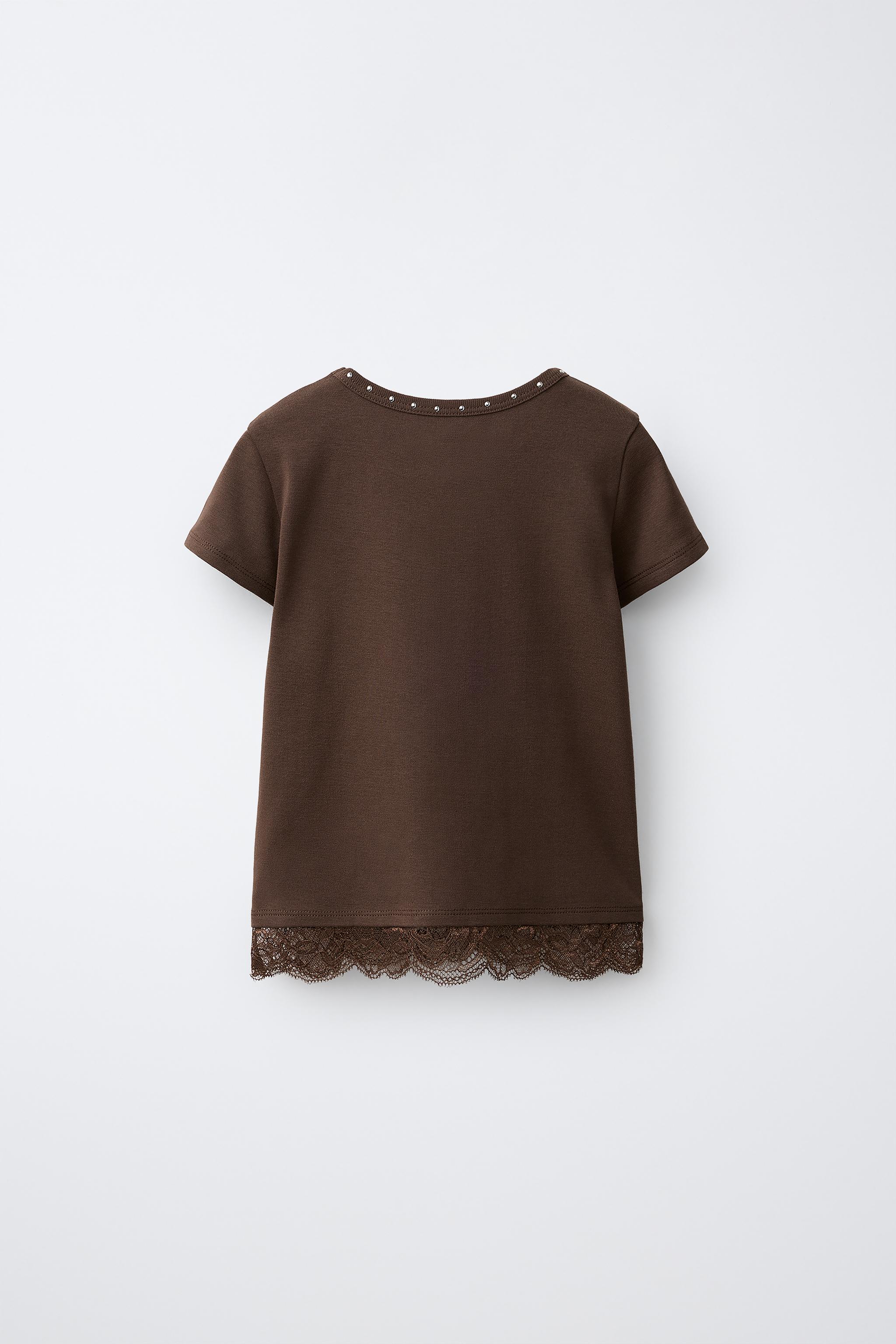 STUDDED LACE HEM T-SHIRT — Brown
