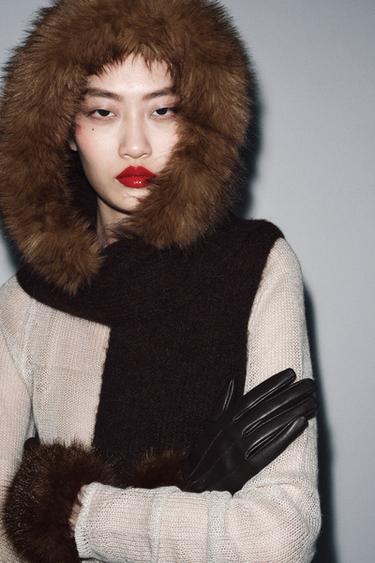 Zara FAUX FUR SCARF HOOD - Brown