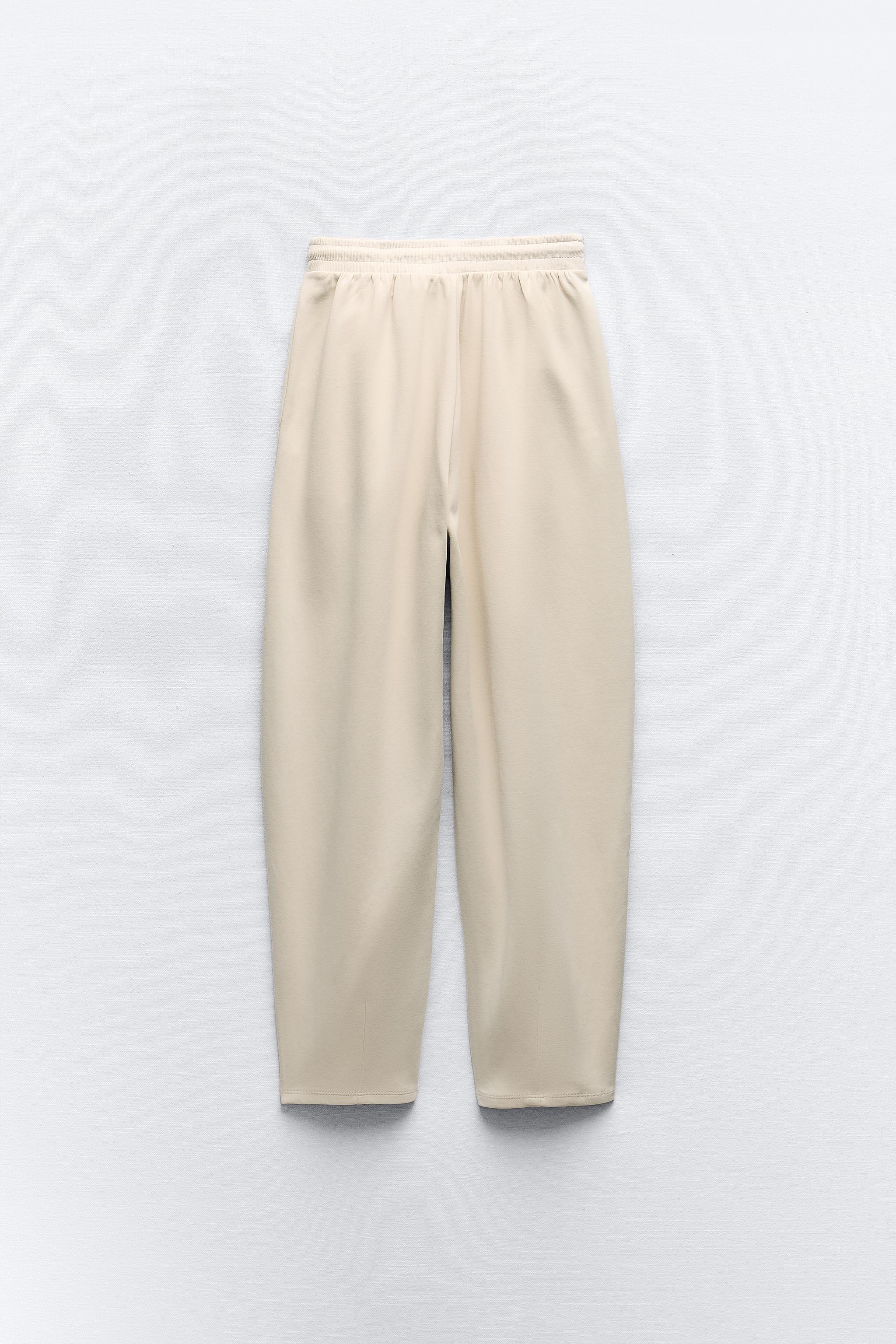 COCOON RAISED TEXT PLUSH JOGGER PANTS - Beige | ZARA 