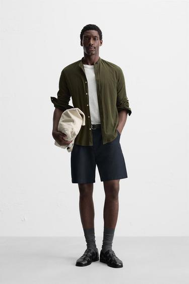 ШОРТЫ REGULAR FIT СО СКЛАДКАМИ — МОРСКОЙ СИНИЙ от Zara