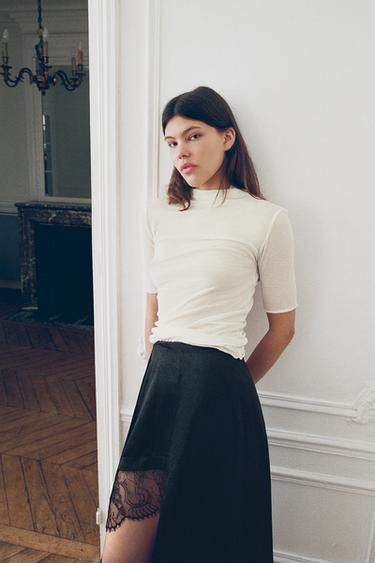 MIDI SKIRT WITH CREASED EFFECT AND LACE - Black by Zara