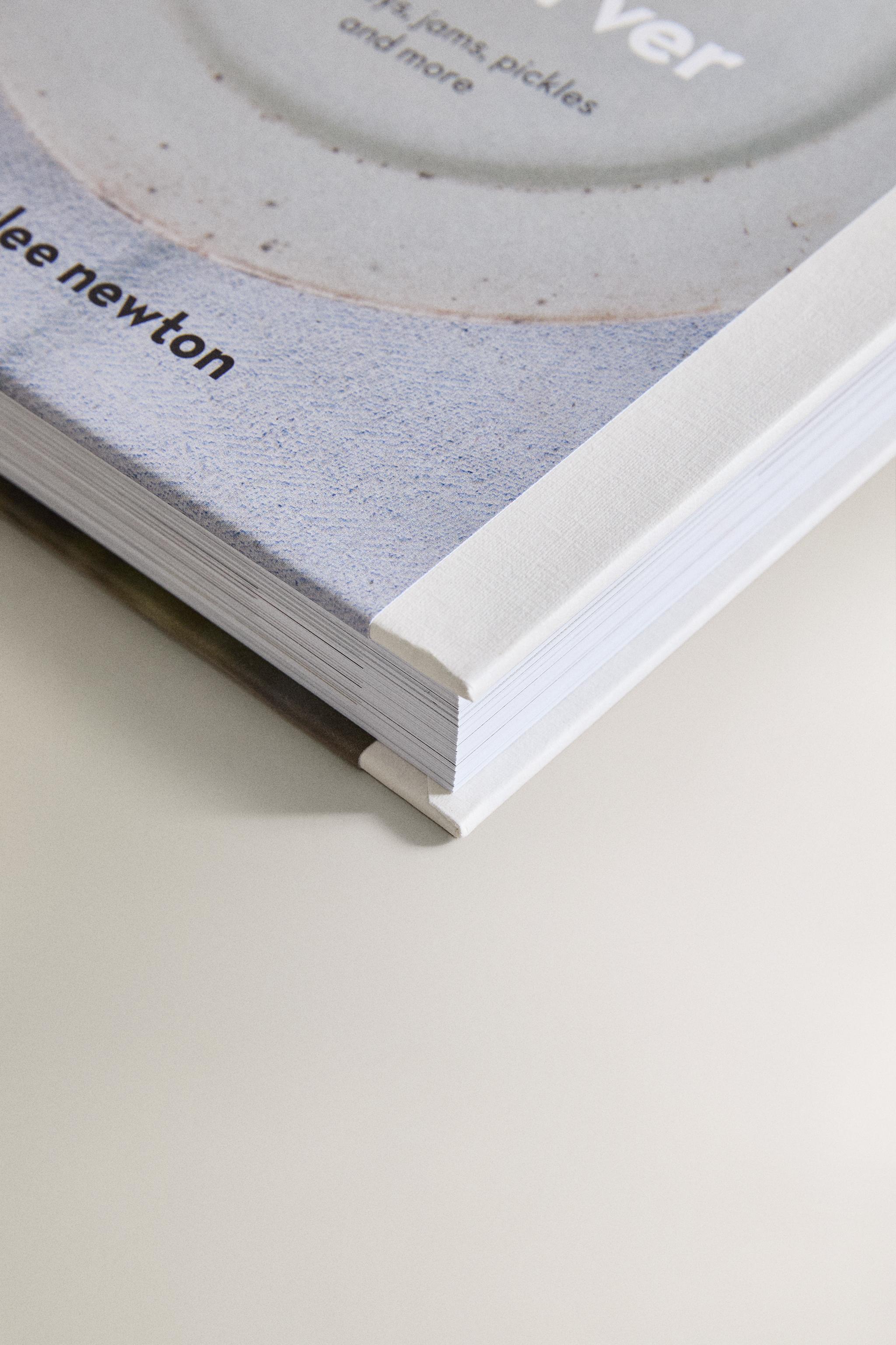 THE MODERN PRESERVER BOOK (ENGLISH)