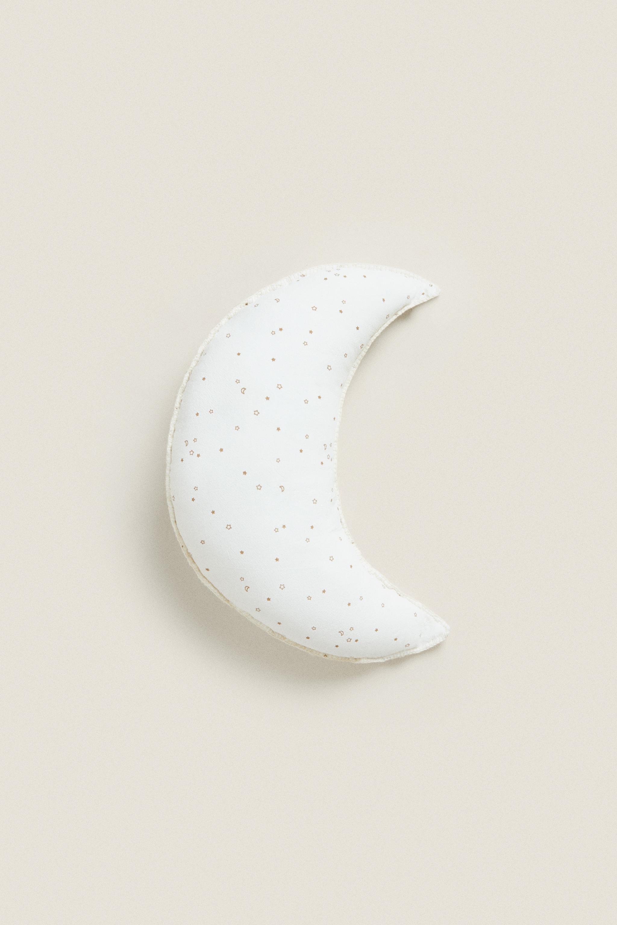 CHILDREN’S MOON THROW PILLOW