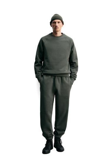 PANTALON DE JOGGING REGULAR FIT PASSEPOILÉ - Vert moyen de Zara