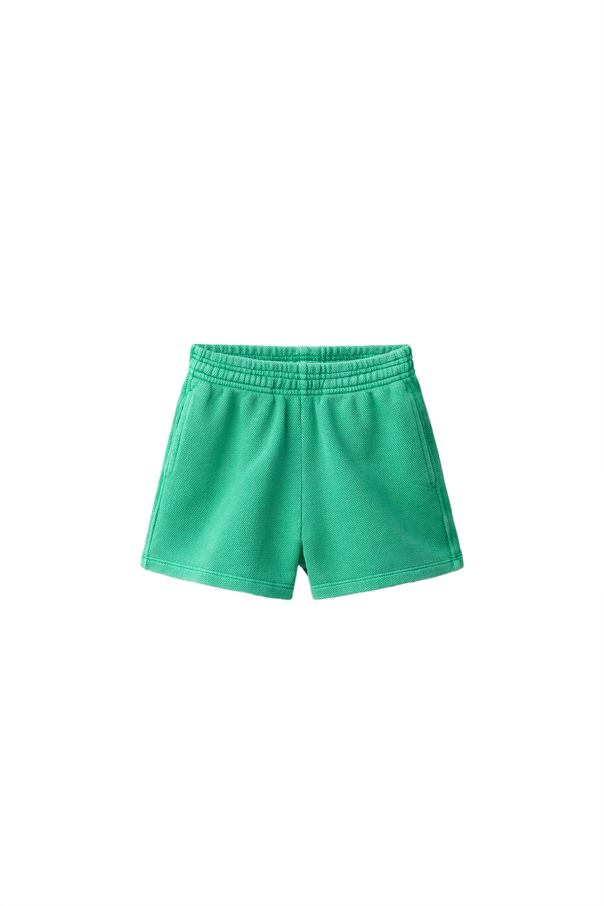 PLAIN PIQUÉ SHORTS — Green