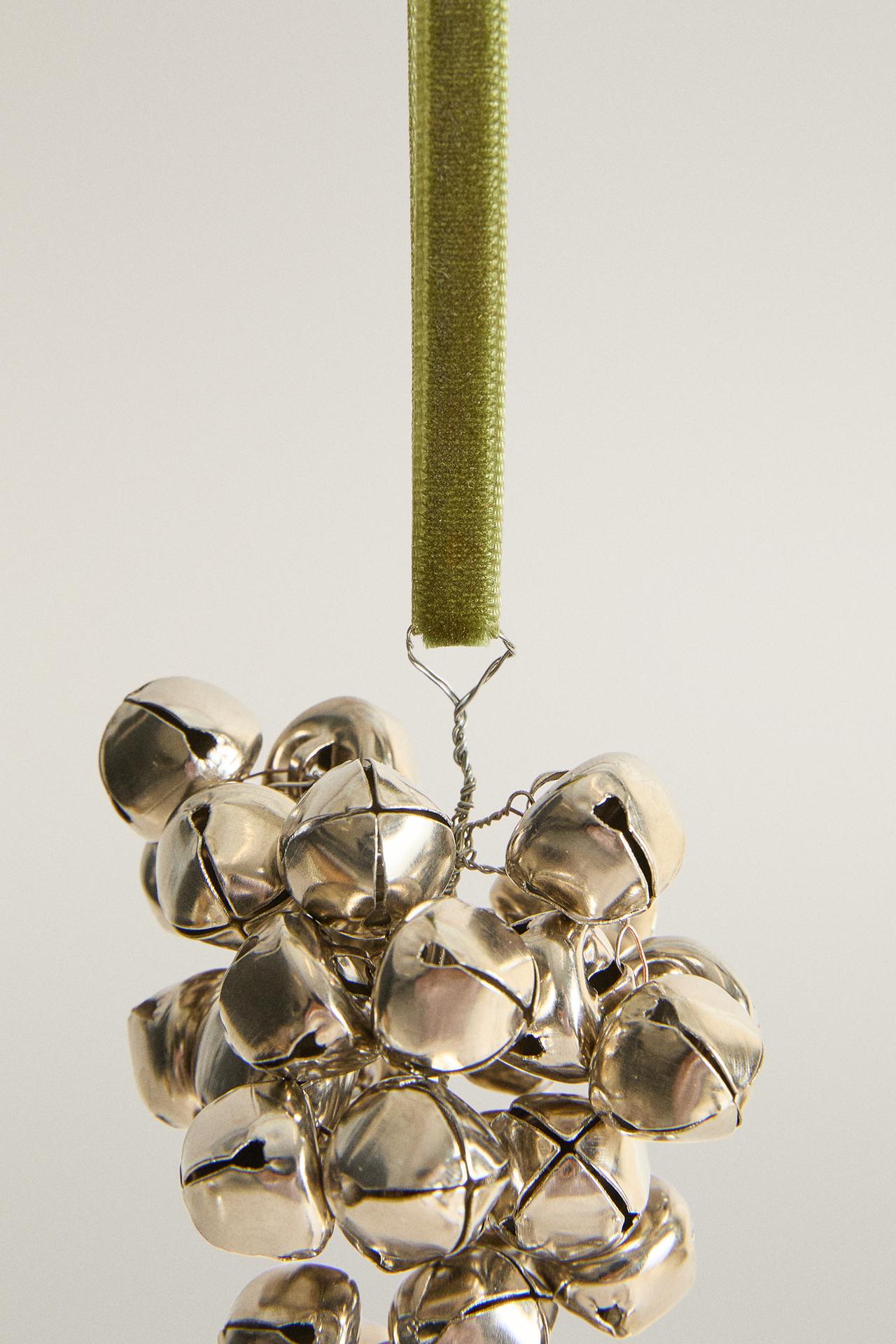 IRON SLEIGH BELLS CHRISTMAS DECORATION — Silver