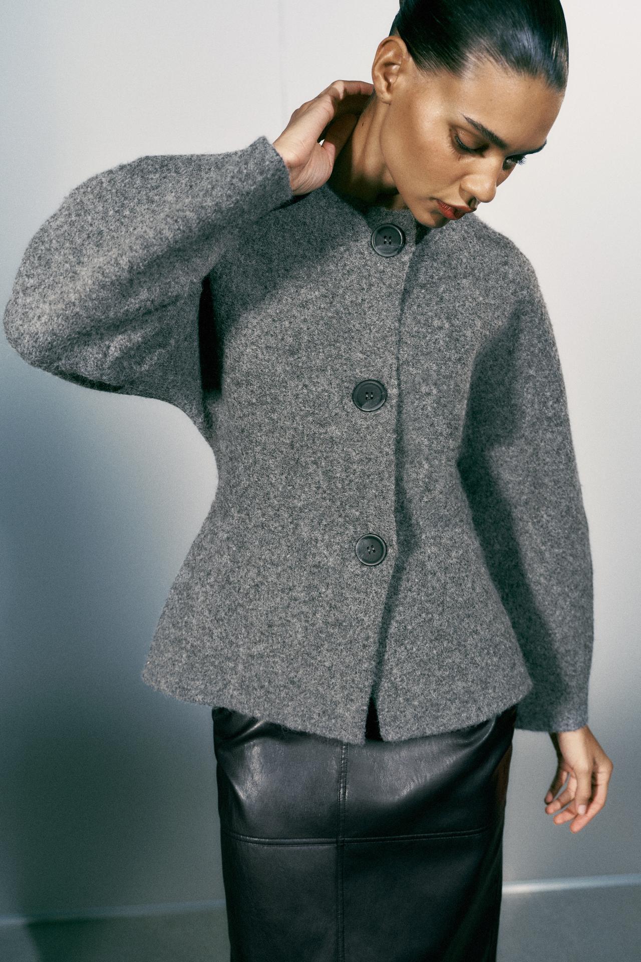 FITTED KNIT JACKET — Gray
