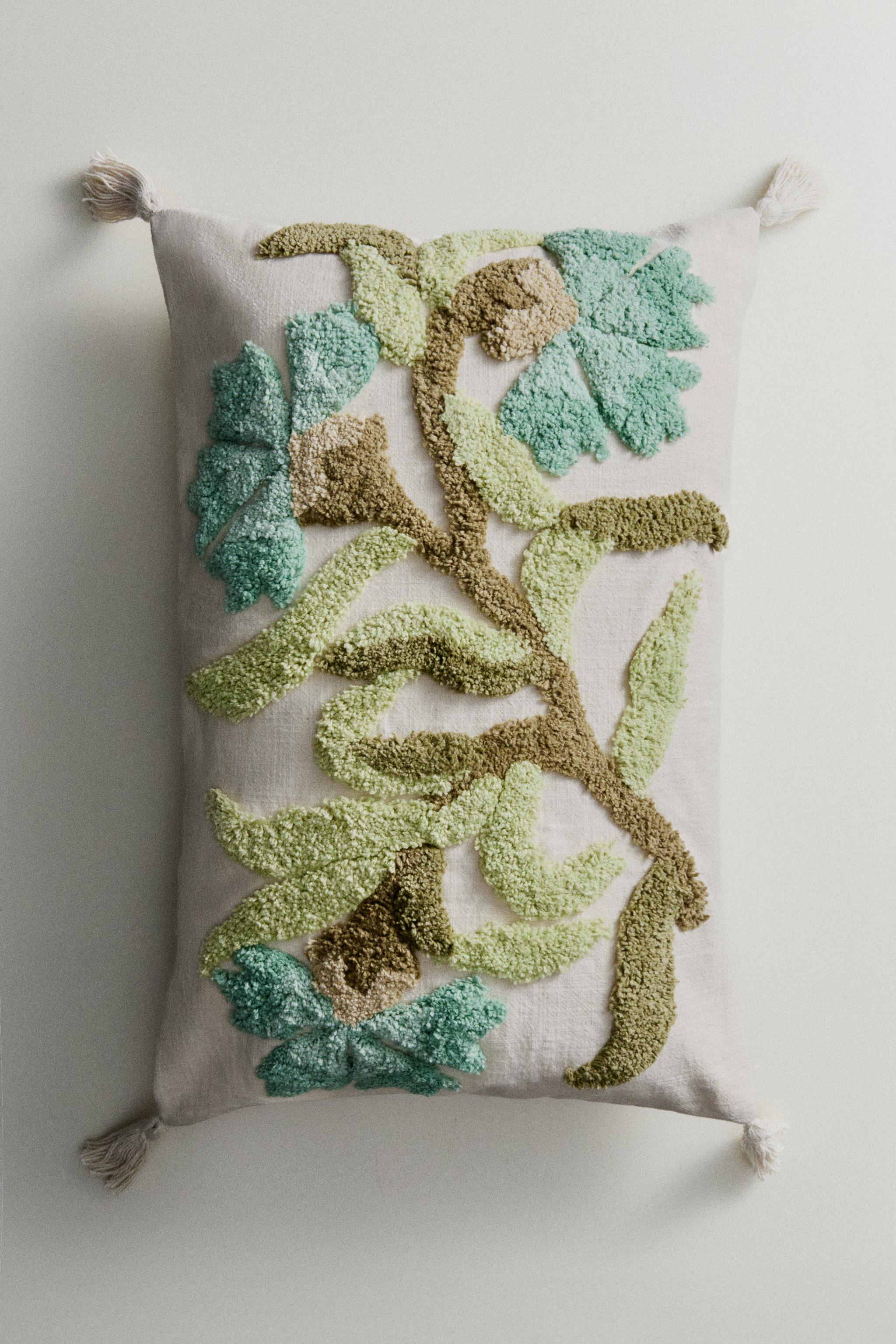 TUFTING THROW PILLOW COVER