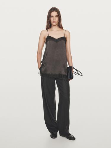 Top lencero detalle aberturas - Marrón de Zara