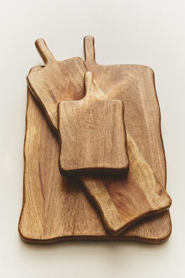 IRREGULAR WOODEN CHOPPING BOARD - Light beige by Zara