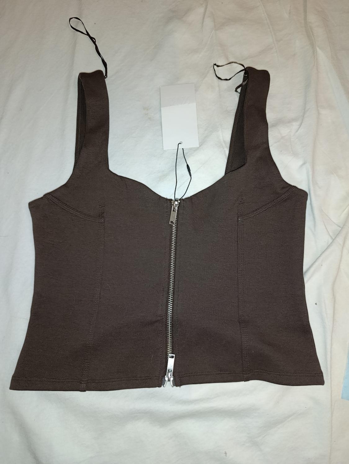 ZIP-UP INTERLOCK TOP - Image 3