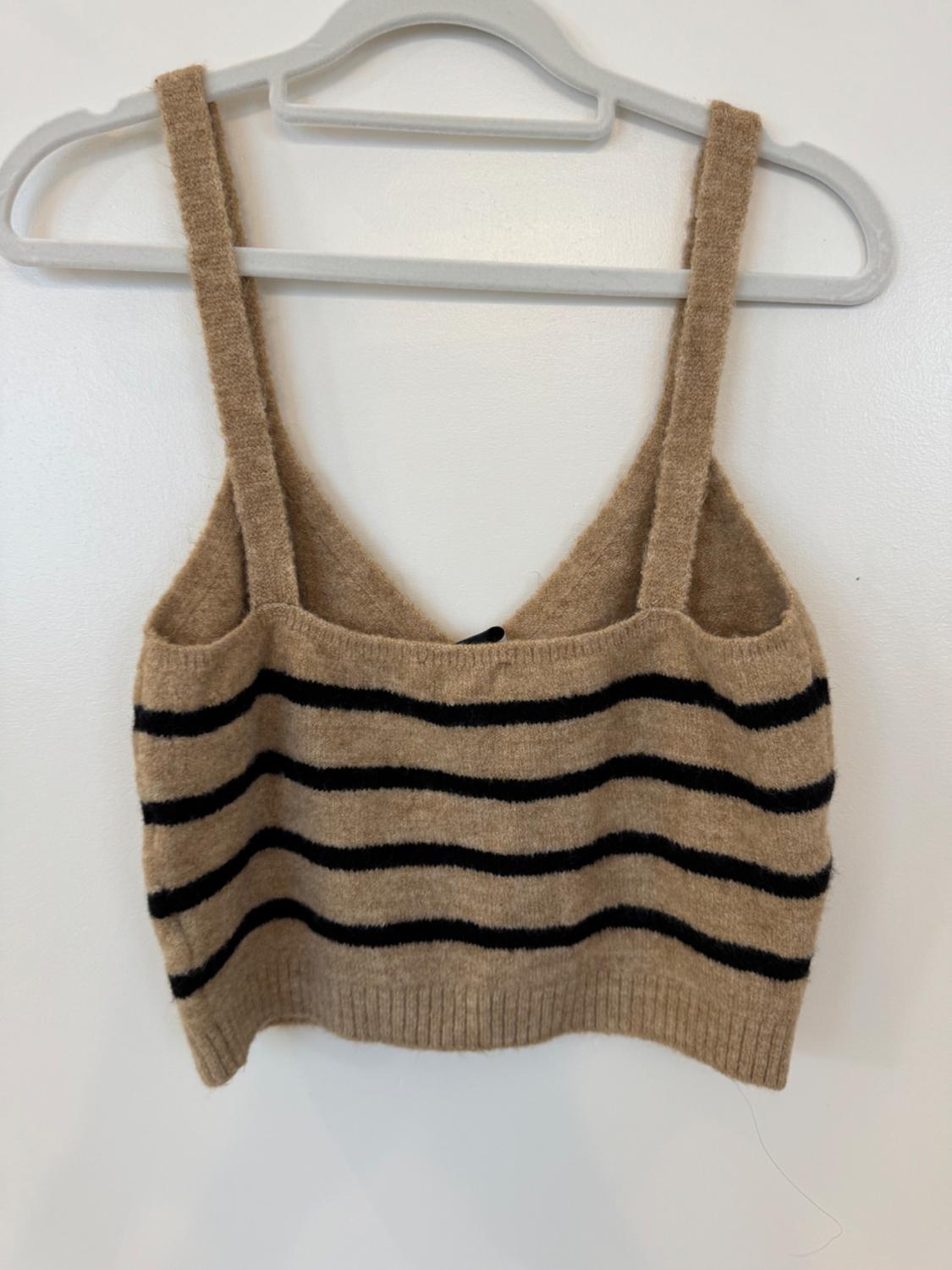 STRIPED KNIT TOP - Image 2