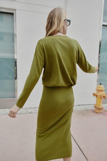 JUPE MI-LONGUE EN MAILLE - Vert mousse de Zara - Image 3
