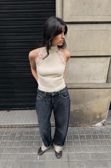 CAMISETA RIB ENCAJE - Crudo de Zara