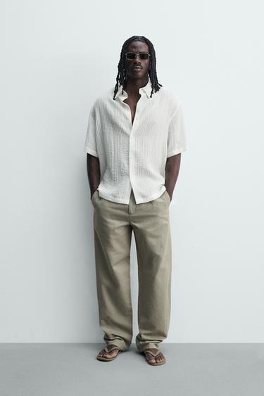 CHEMISE FLUIDE STRUCTURÉE EN RELIEF - Blanc cassé de Zara - Image 0