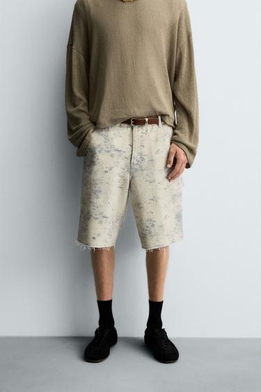 ABSTRACT PRINT CARPENTER POCKET BERMUDA SHORTS - Printed by Zara