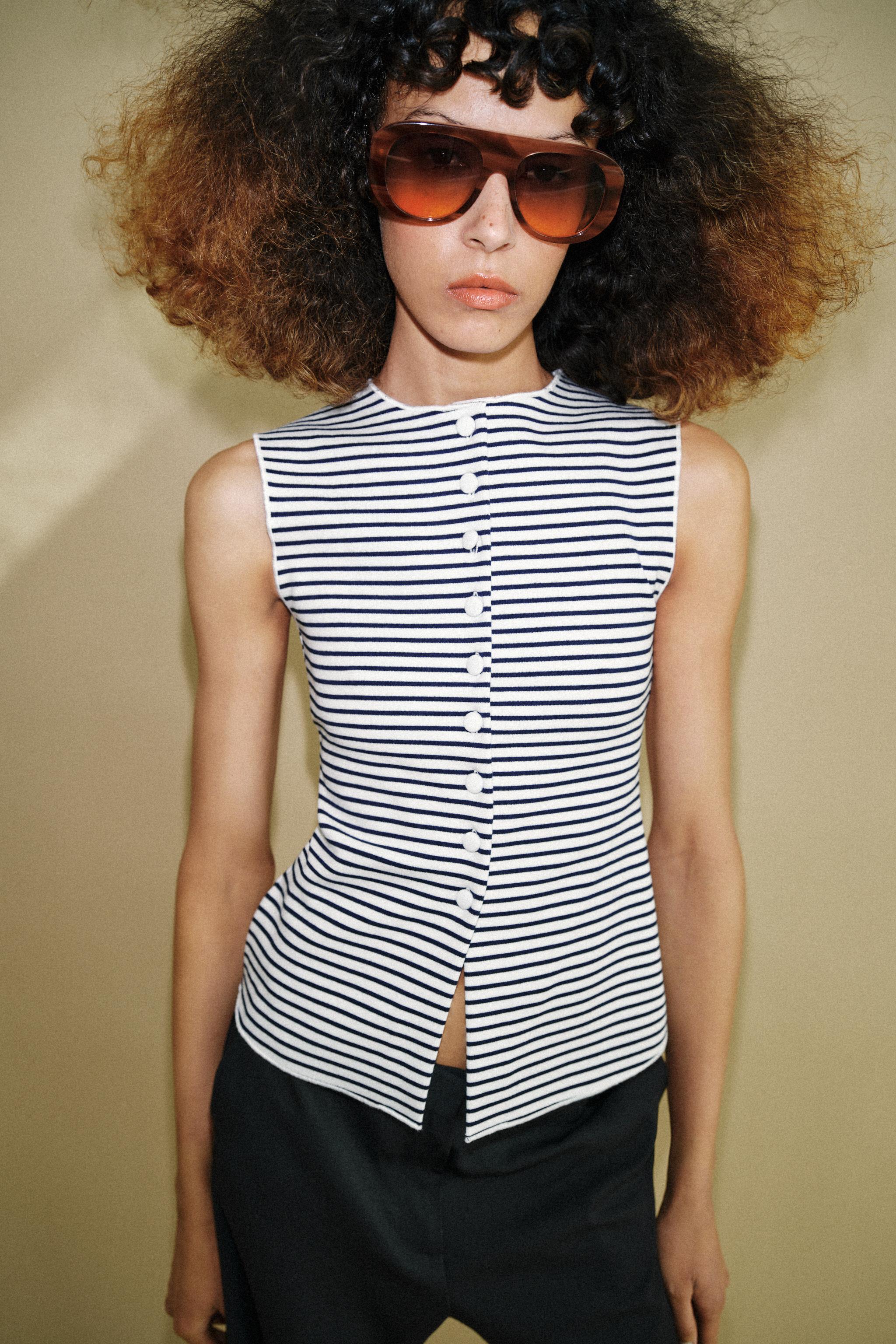 BUTTONED VEST TOP - striped | ZARA United States